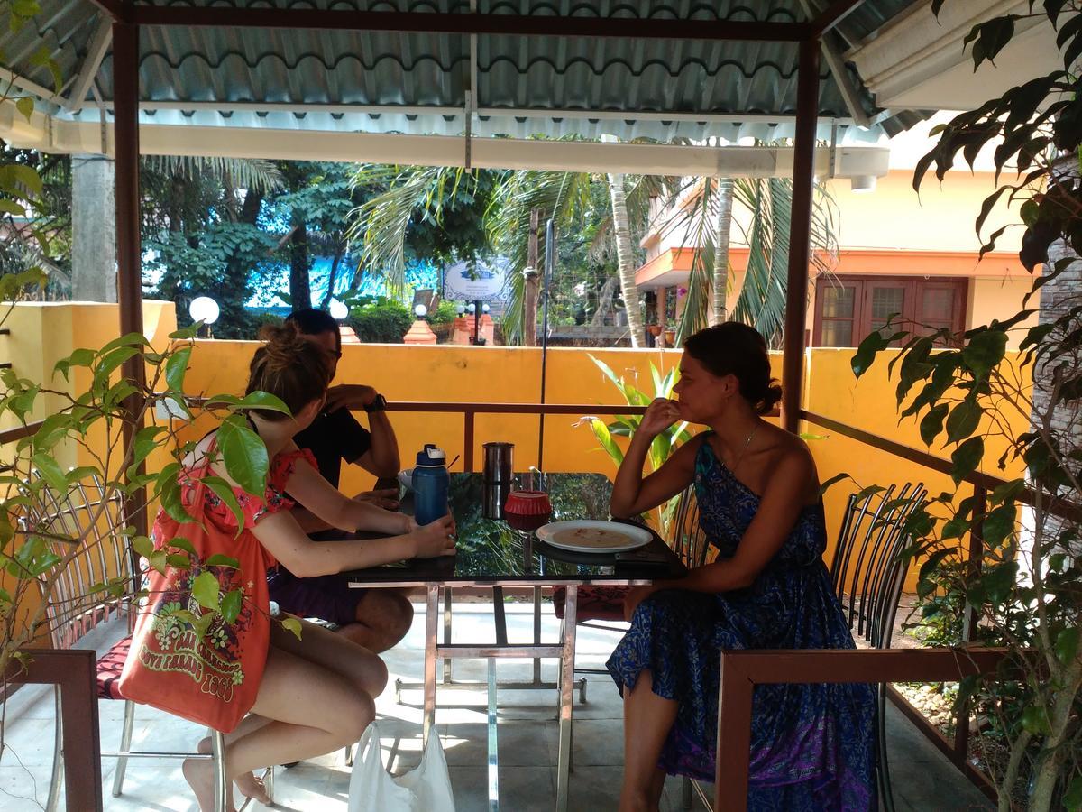 Coral Cove Beach Resort Varkala Extérieur photo